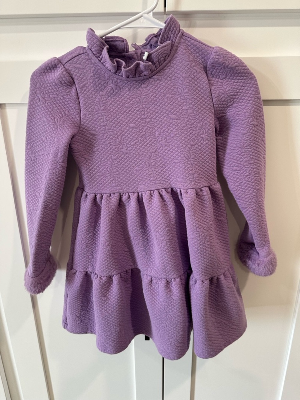Janie and Jack Girls size 8 Lavender Quilted Ruffle Neck Dress